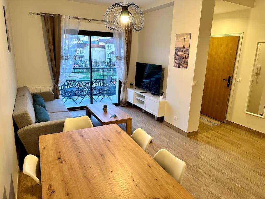 Appartement A 15Min De Paris Drancy Exterior foto